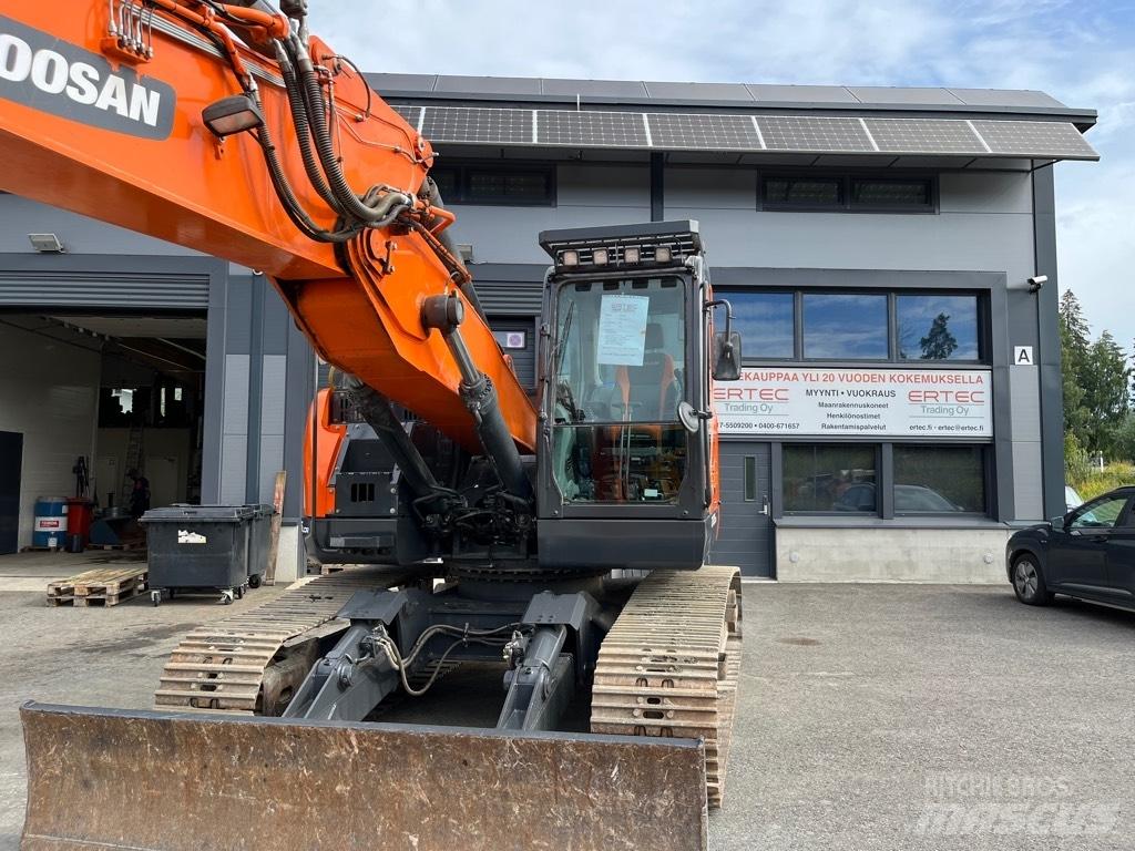 Doosan DX 235 LCR-5 Pásové rýpadlá