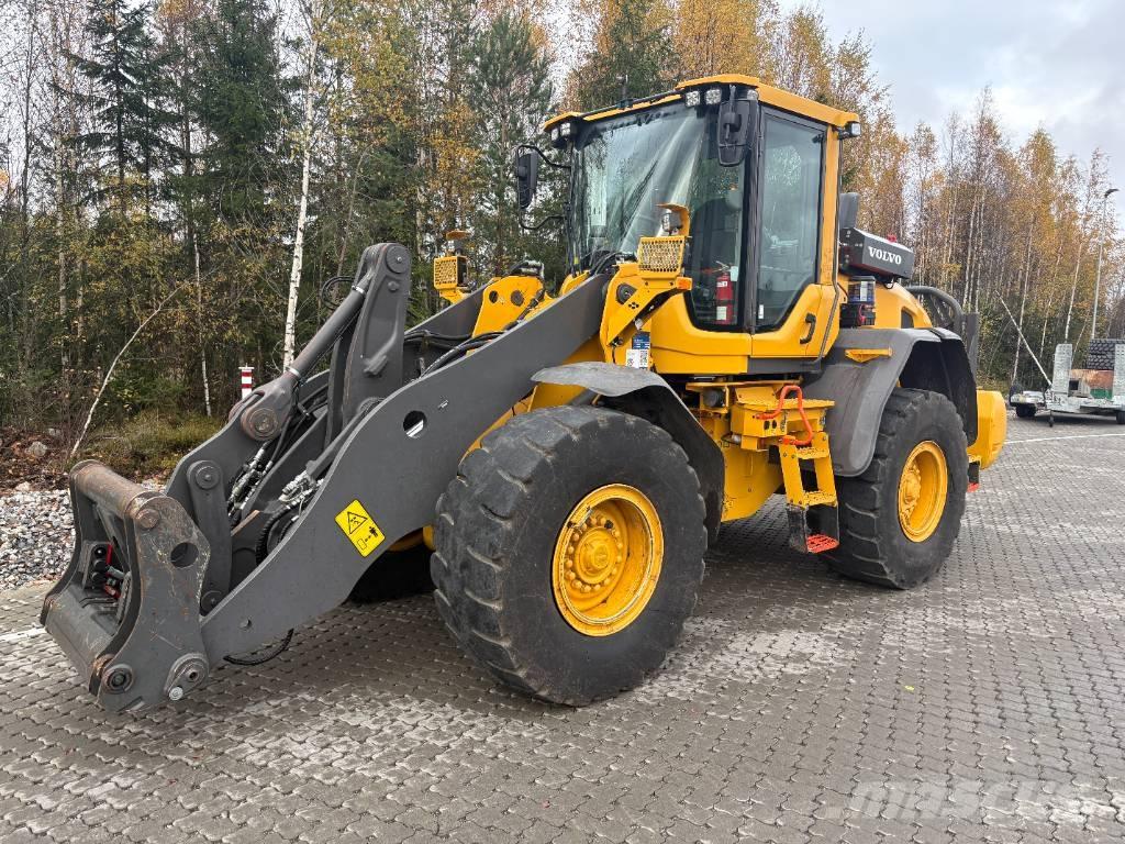 Volvo L90H Kolesové nakladače