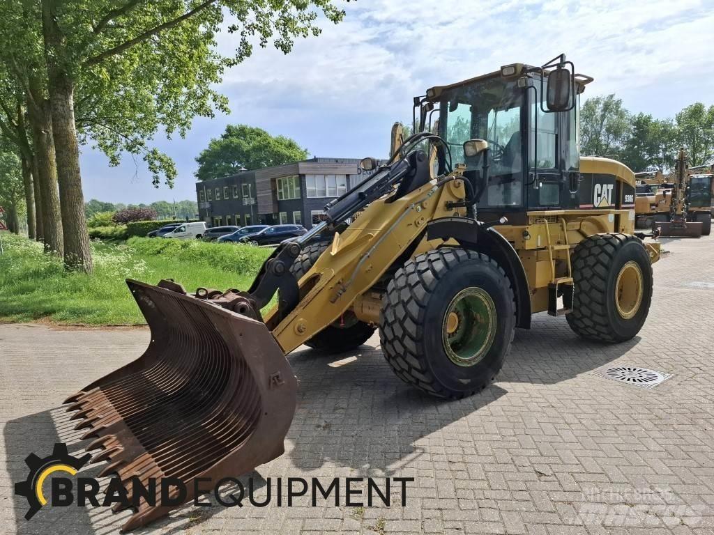 CAT 930G Kolesové nakladače