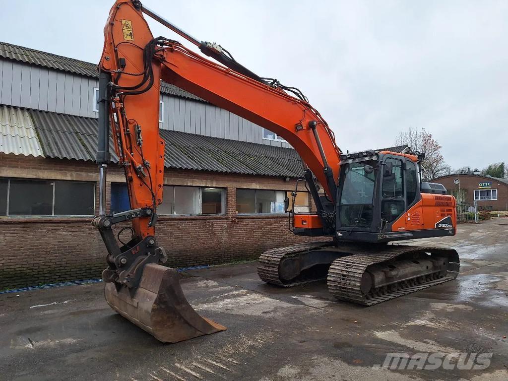Doosan DX235NLC-5 Pásové rýpadlá