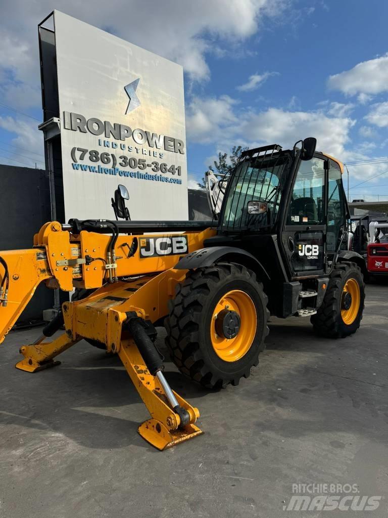 JCB 540-140 HiViz Teleskopické manipulátory