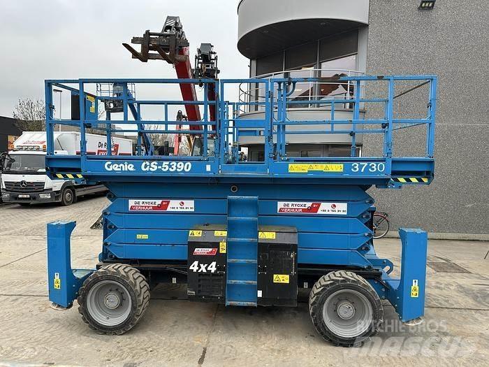 Genie GS5390 RT Kĺbové plošiny