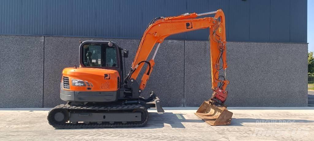 Doosan DX 85 R-3 Midi rýpadlá 7 t - 12 t