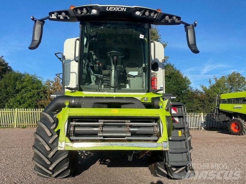 CLAAS LEXION 8600 Kombinované zberacie stroje