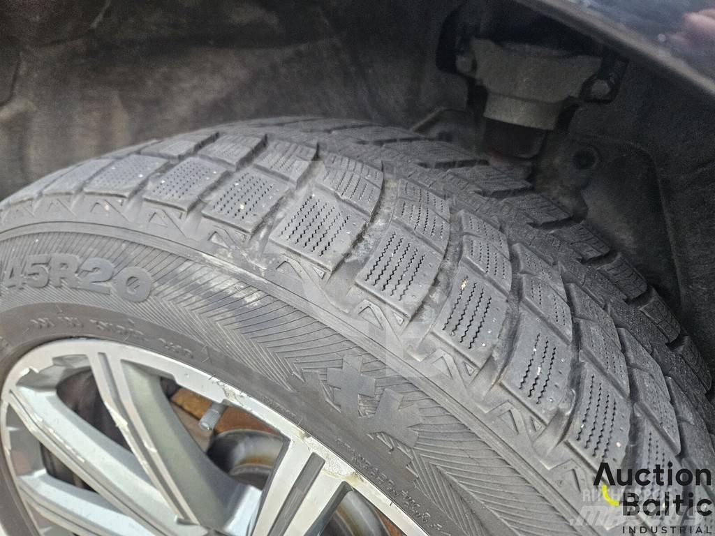 Audi Q7 Automobily