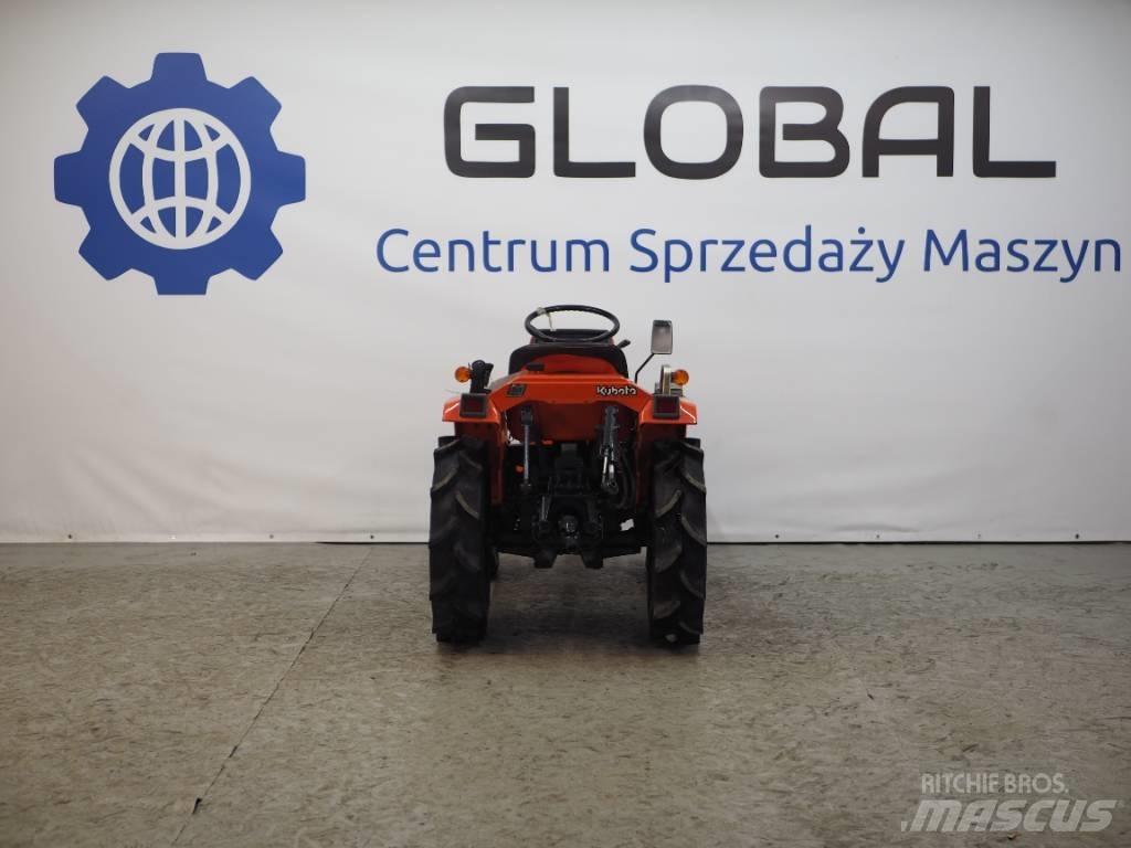 Kubota B 40 Kompaktné traktory
