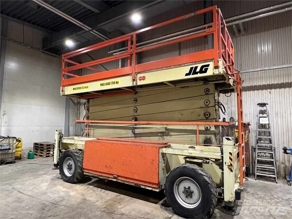 JLG 245-25 Nožnicové zdvíhacie plošiny