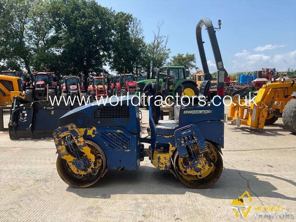 Bomag BW 120 Kombinované valce