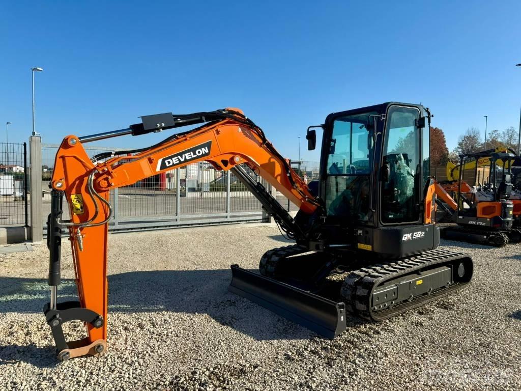 Develon DX 50 Z-7 Mini rýpadlá < 7t