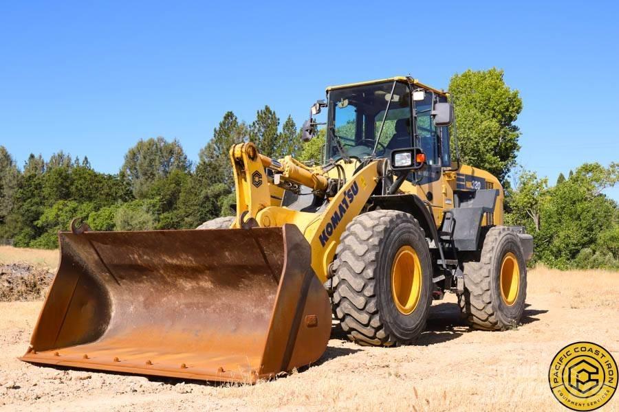 Komatsu WA 320-7 Kolesové nakladače