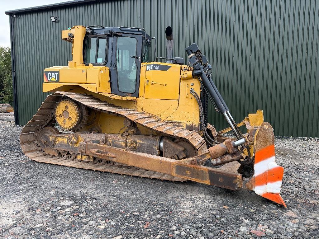 CAT D 6 T LGP Pásové dozéry
