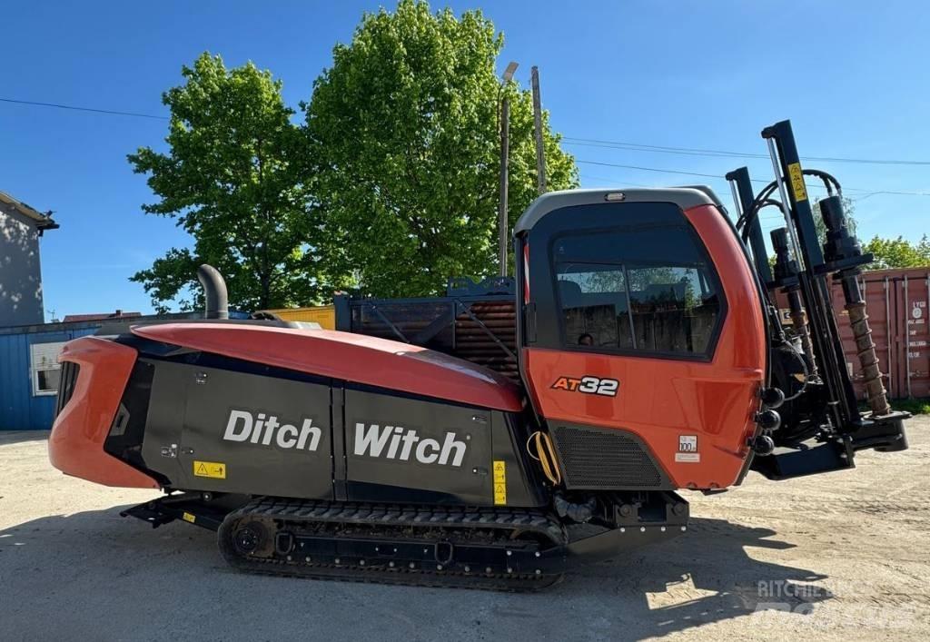 Ditch Witch AT32 Horizontálne vŕtacie zariadenie
