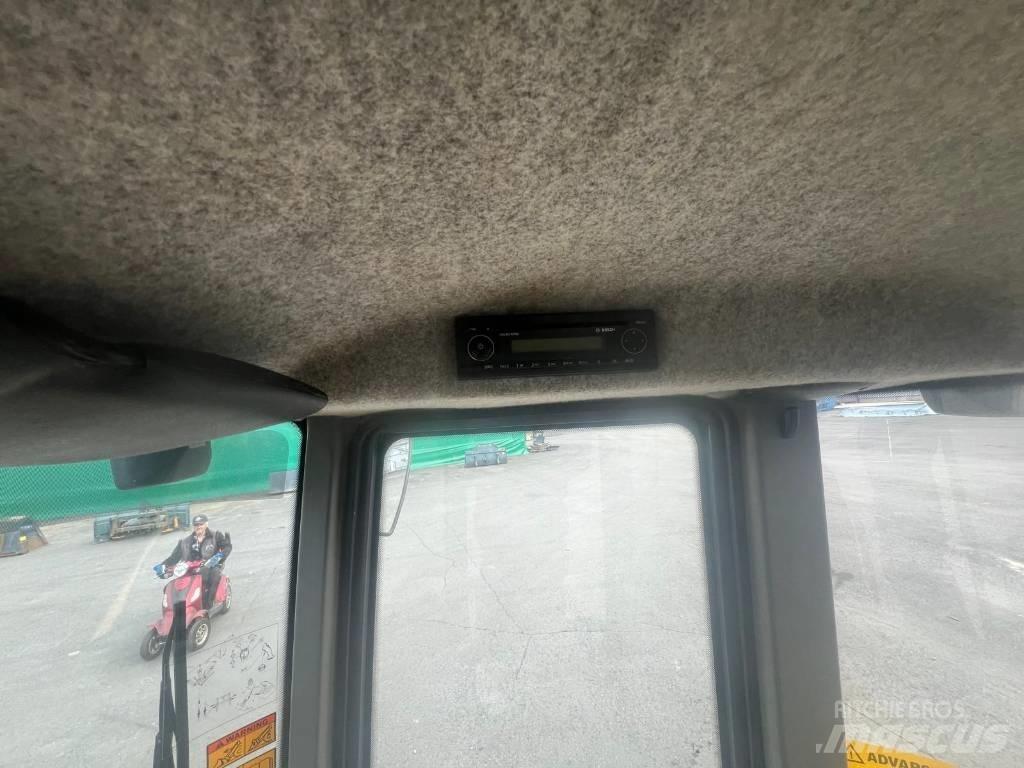 Volvo L30 G S Kolesové nakladače