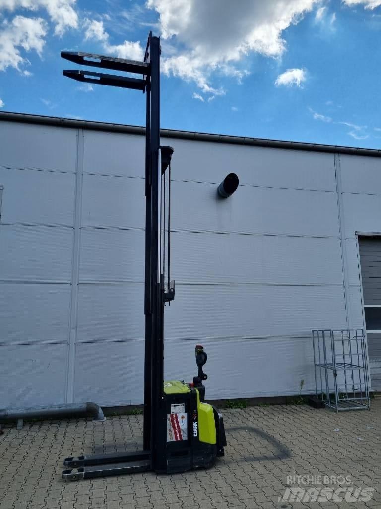 Clark SX 16 Akumulátorové vozíky
