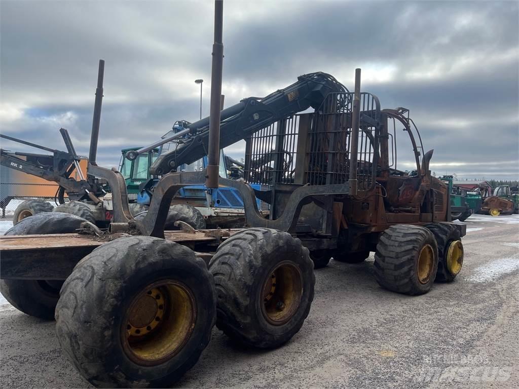 John Deere 1110E Lesné traktory