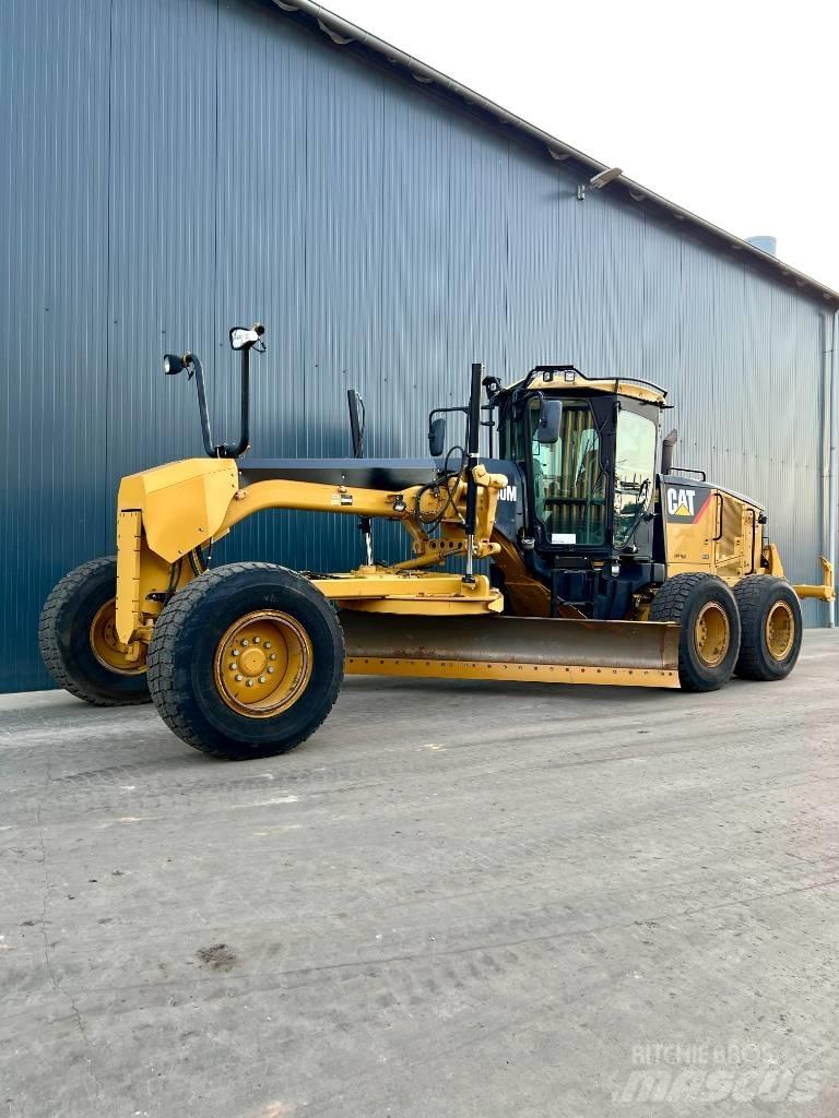 CAT 140M Grejdery