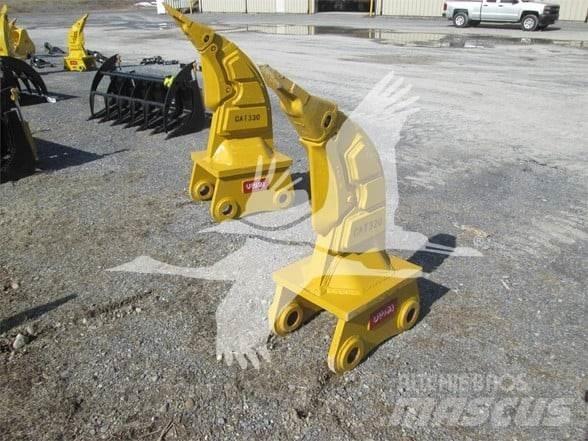 Teran CAT320 Rozrývače