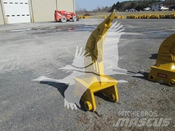 Teran CAT330 Rozrývače