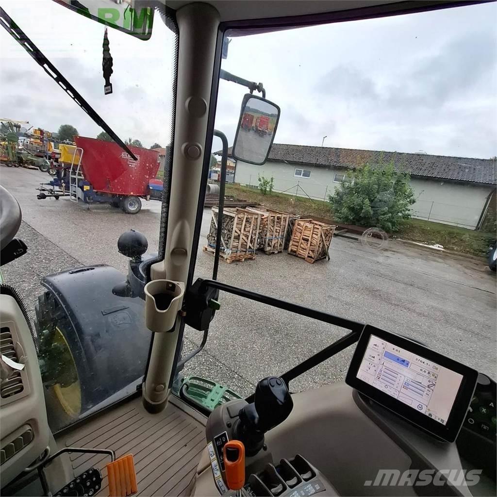 John Deere 6125 R Traktory