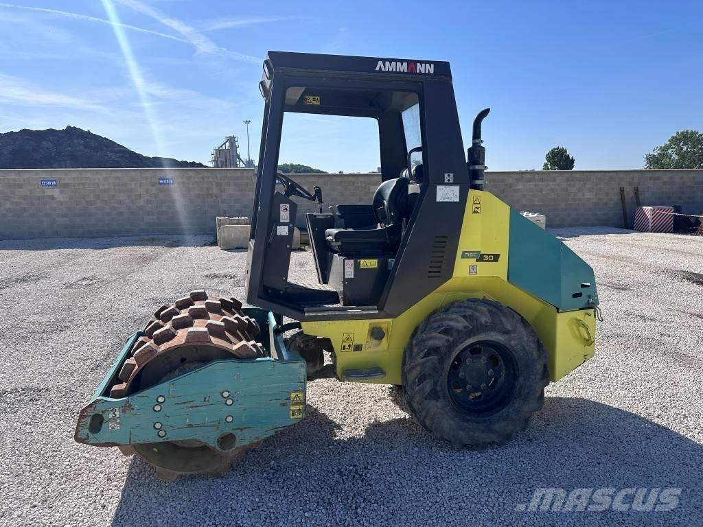 Ammann ASC 30 HD PD Pôdne kompaktory