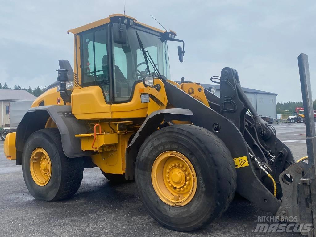 Volvo L 90 H Kolesové nakladače