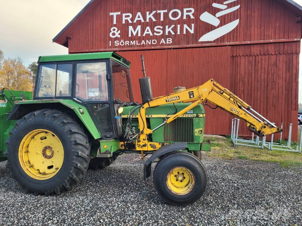 John Deere 3130 Traktory