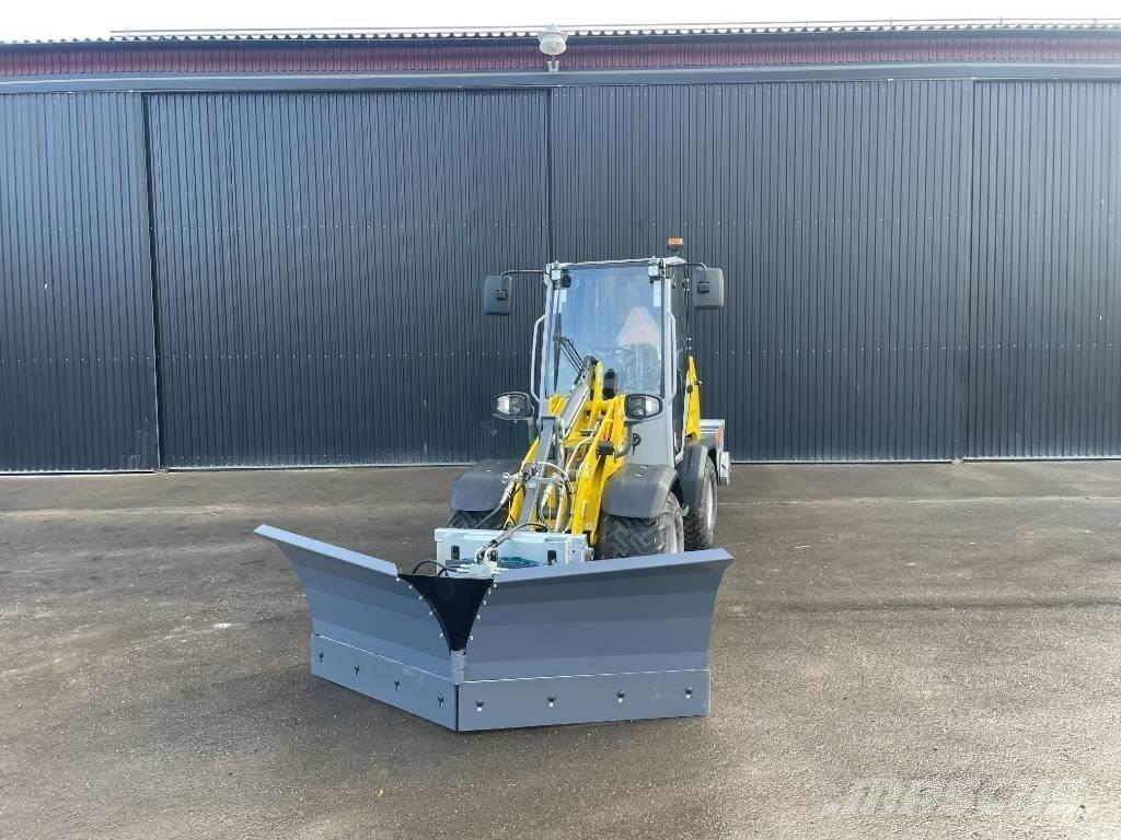 Wacker Neuson WL 28 Kolesové nakladače
