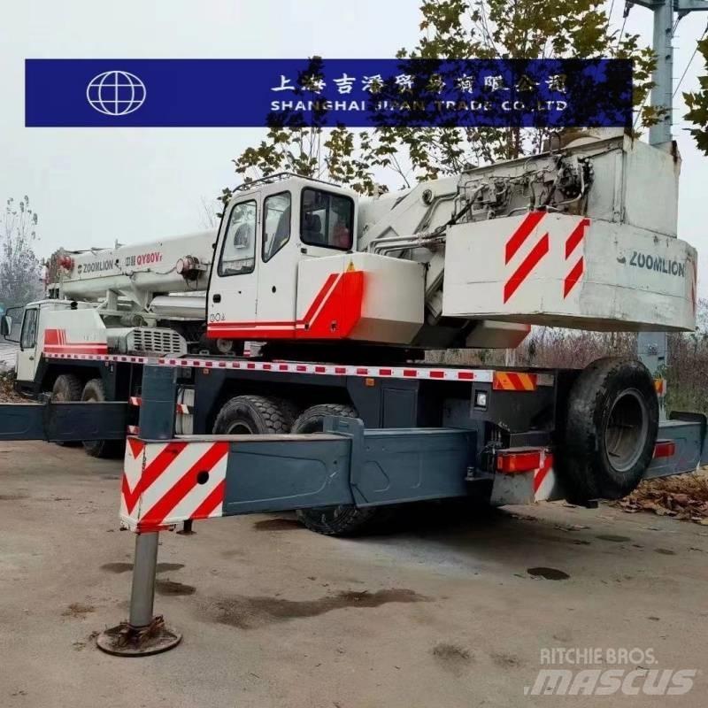 Zoomlion QY 70 H Univerzálne terénne žeriavy