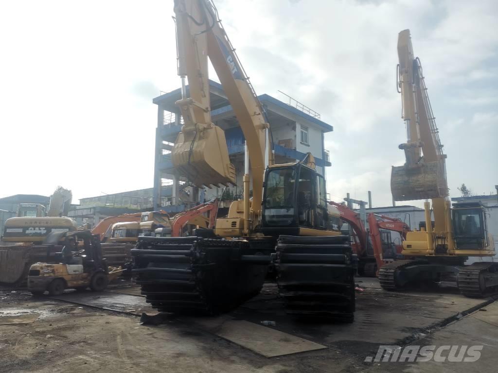 CAT 320 C L Pásové rýpadlá