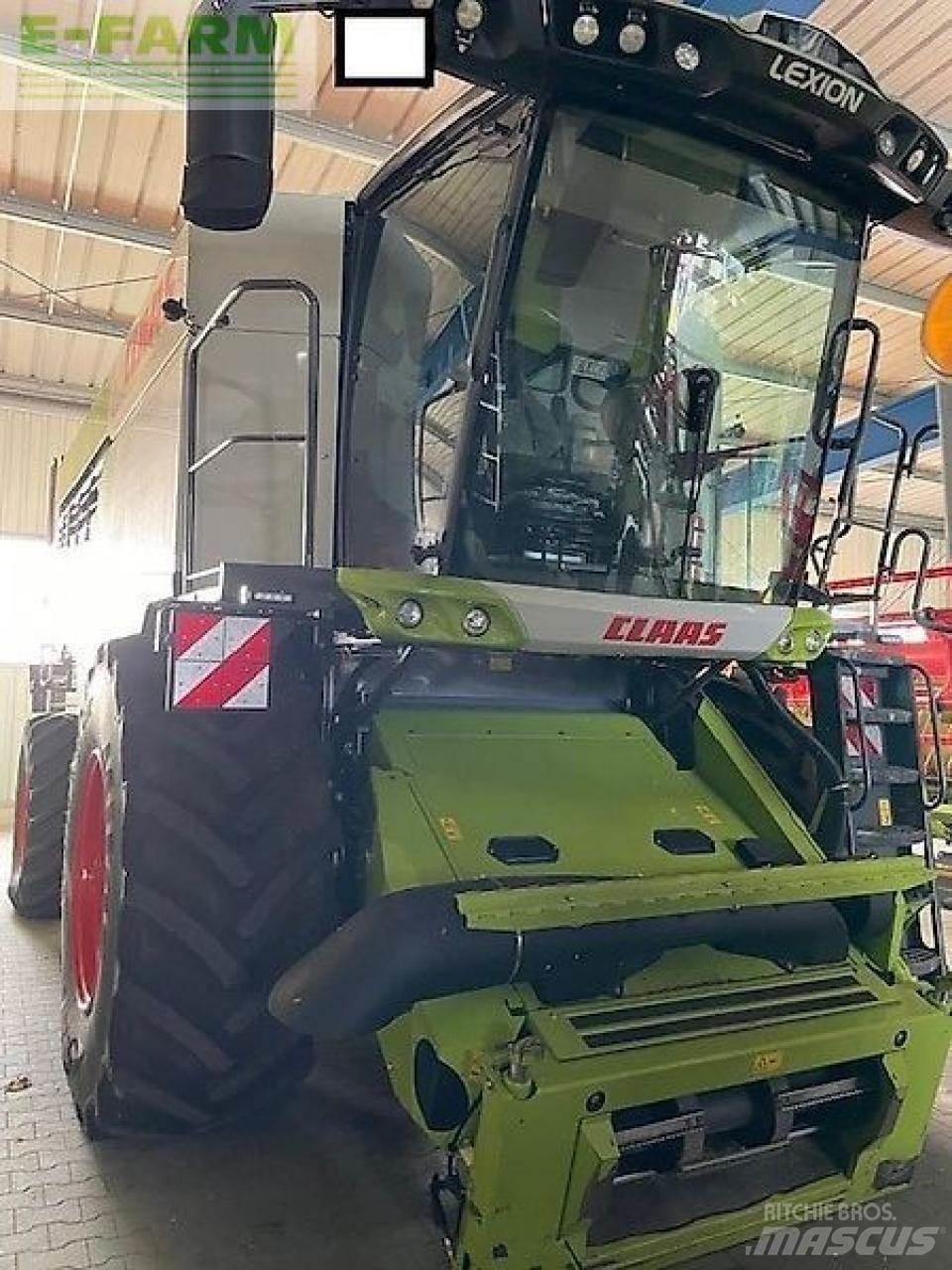 CLAAS lexion 7700 Kombinované zberacie stroje