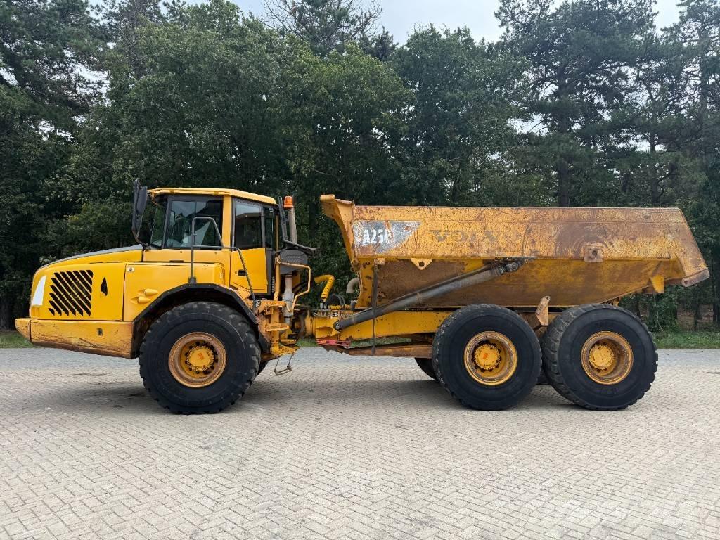 Volvo A 25 D Kĺbové nákladné autá