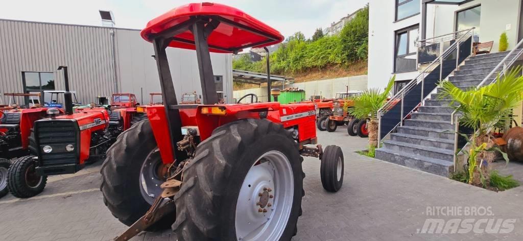 Massey Ferguson 390 Traktory