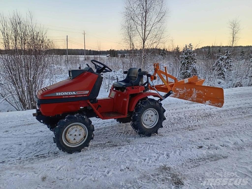 Honda Mighty 11 Traktory