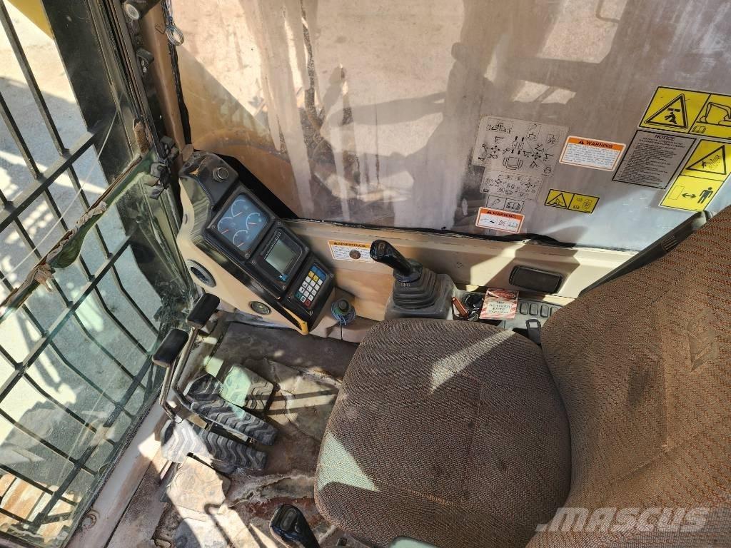 CAT 365BII Pásové rýpadlá