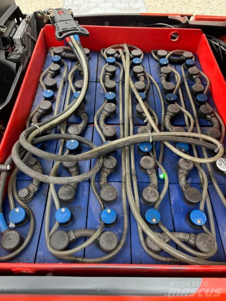 Linde E16PH-02 Akumulátorové vozíky