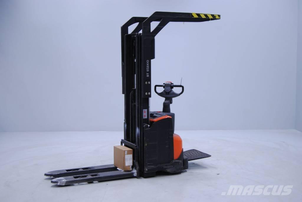 Toyota SWE120 Ručne vedené vysokozdvižné vozíky