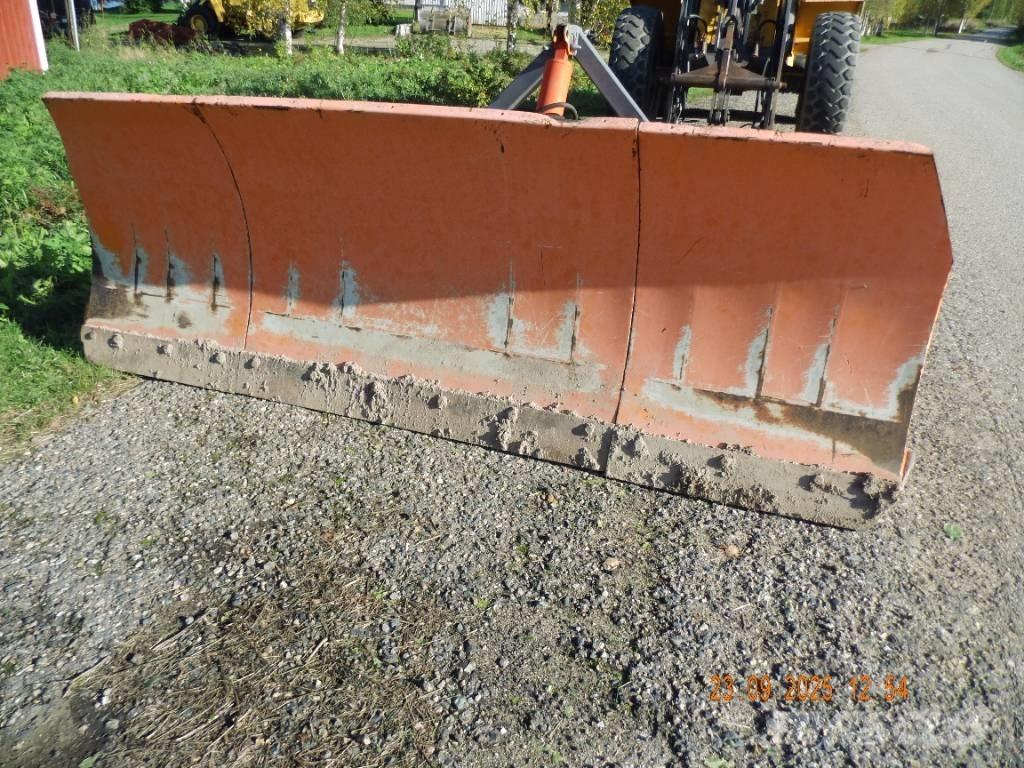 Volvo L 40 B Kolesové nakladače