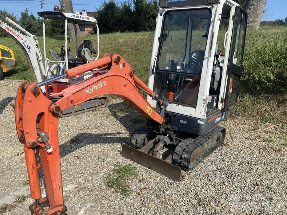 Takeuchi TB 215 R Mini rýpadlá < 7t