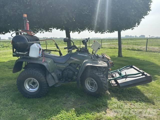Kawasaki KLF 300 Terénne vozidlá