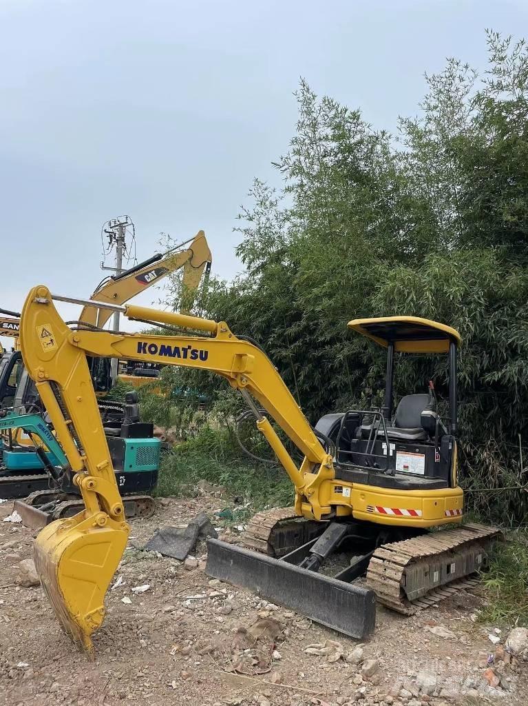 Komatsu PC35 Mini rýpadlá < 7t
