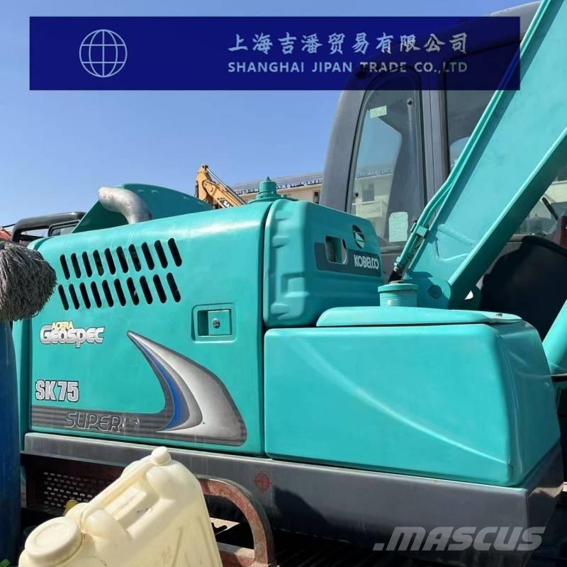 Kobelco SK 75 Midi rýpadlá 7 t - 12 t