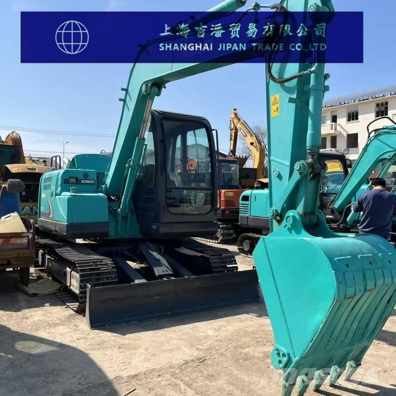 Kobelco SK 75 Midi rýpadlá 7 t - 12 t