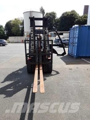 Manitou MI 30 D Dieselové vozíky