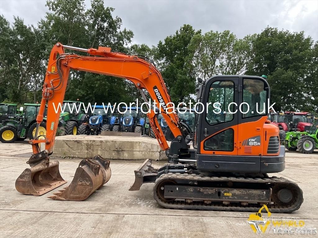 Doosan DX 85 R-3 Midi rýpadlá 7 t - 12 t