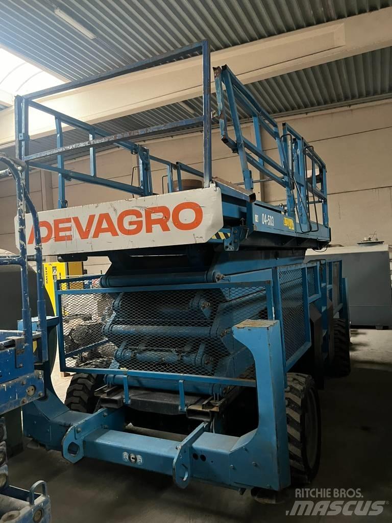 Genie GS 5390 Nožnicové zdvíhacie plošiny