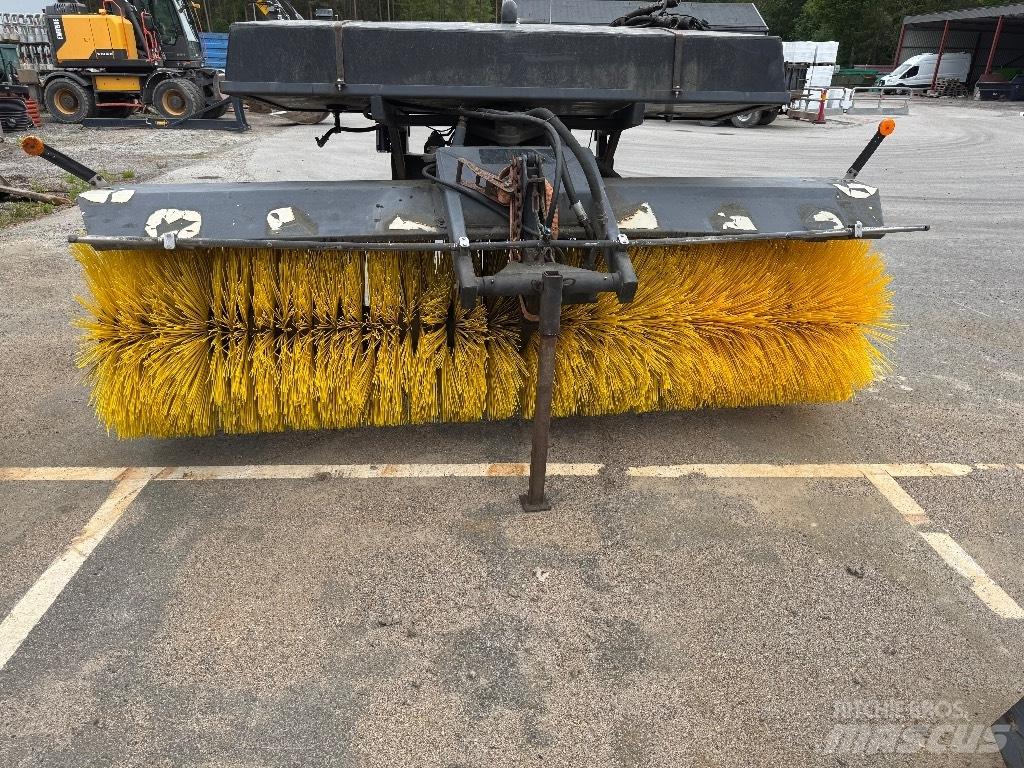  VilaKone HL  320/900 Zametacie kefy