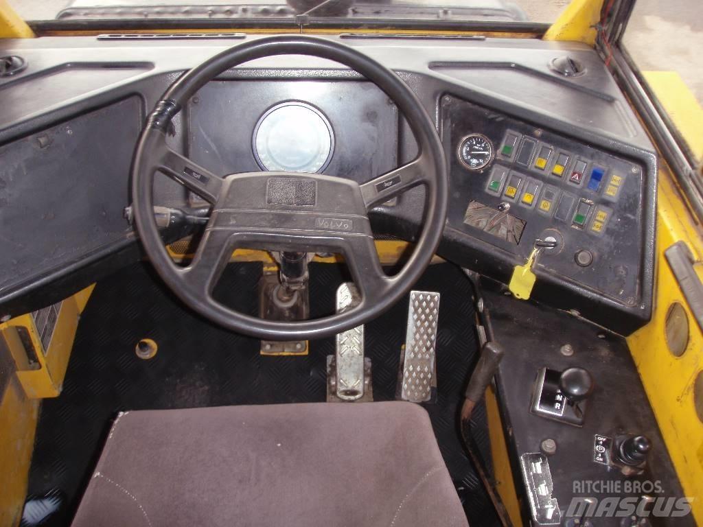 Volvo BM A20 6+6 Kĺbové nákladné autá