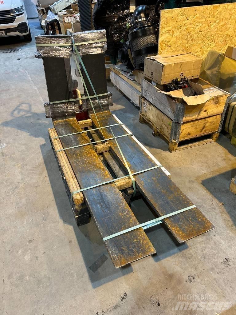 Kalmar DCG80-9 Vidlice