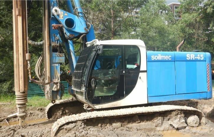 Soilmec SR45 Pilierovej žeriav