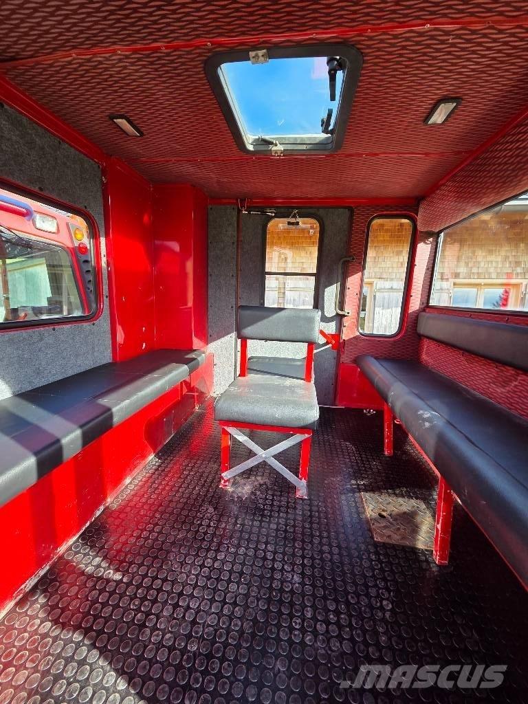  Pistenbully 300 DD Rolby